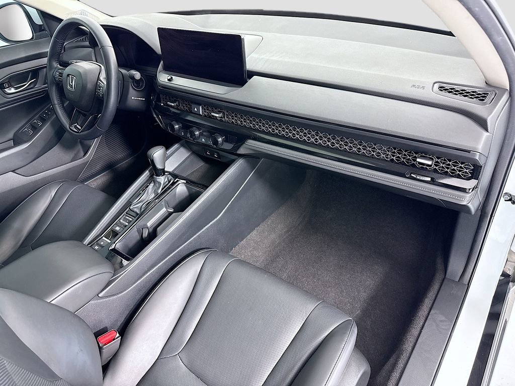 Certified 2024 Honda Accord EX-L image 17