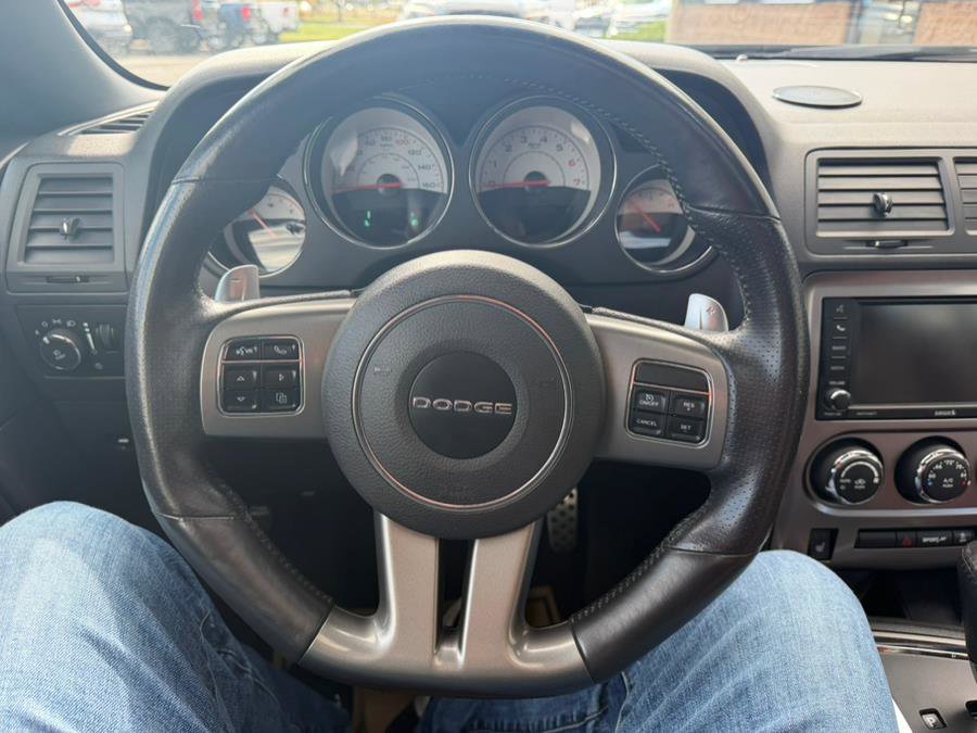 Used 2014 Dodge Challenger R/T image 15