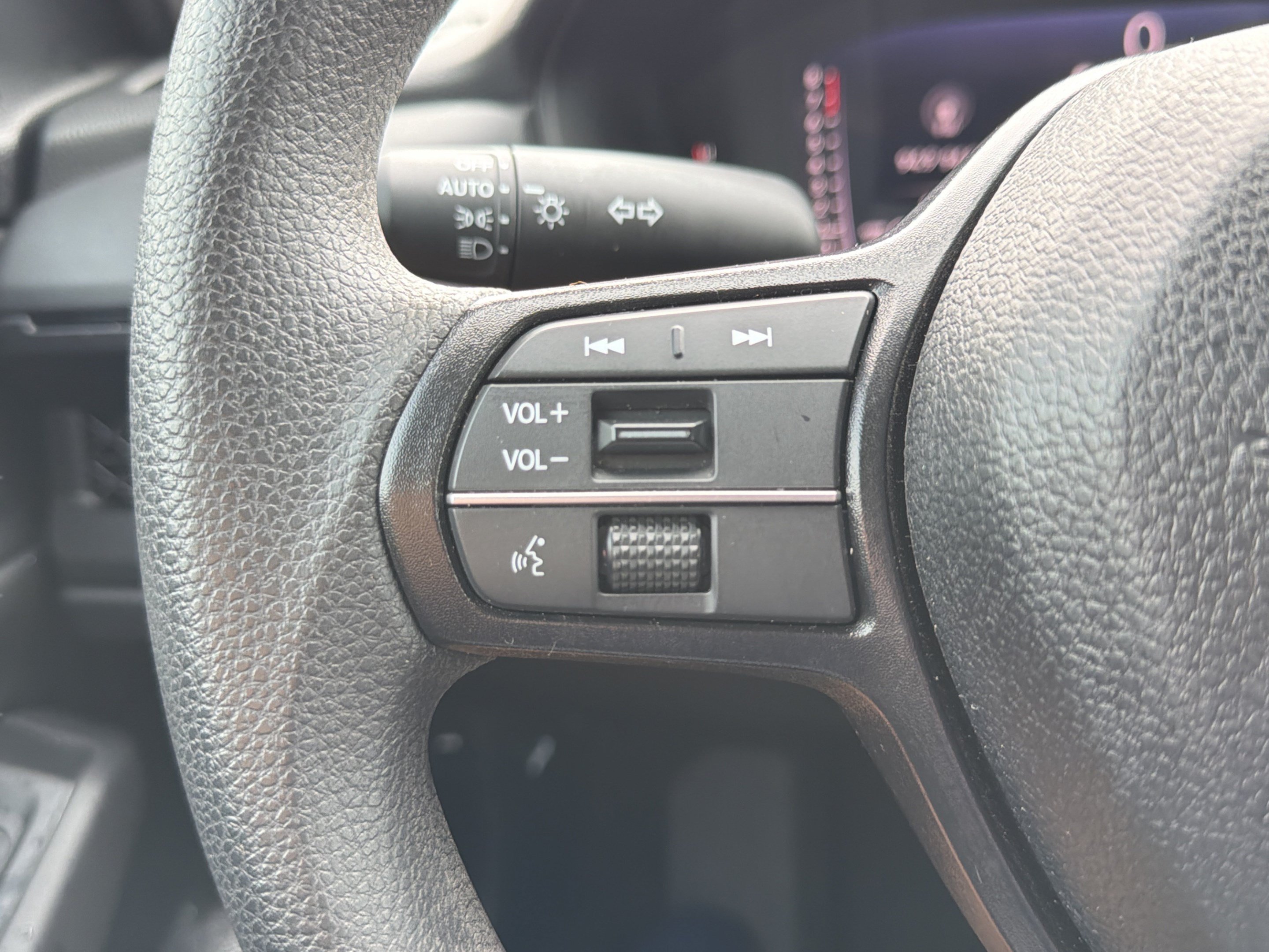 Used 2025 Honda Accord SE image 21