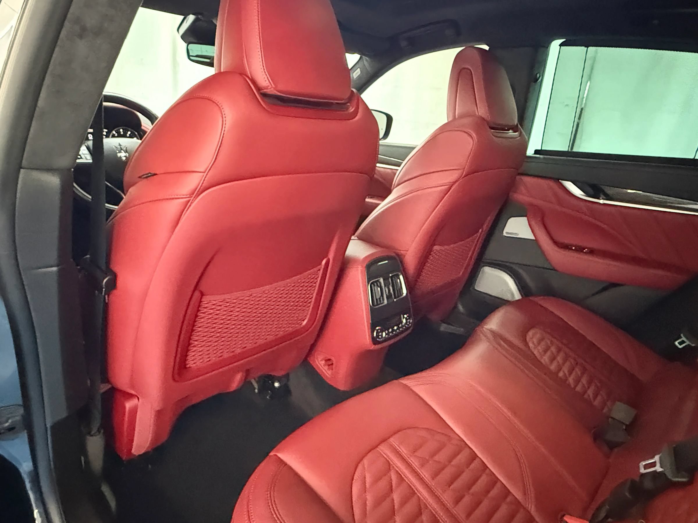 Used 2022 Maserati Levante Modena S AWD/4WD image 24