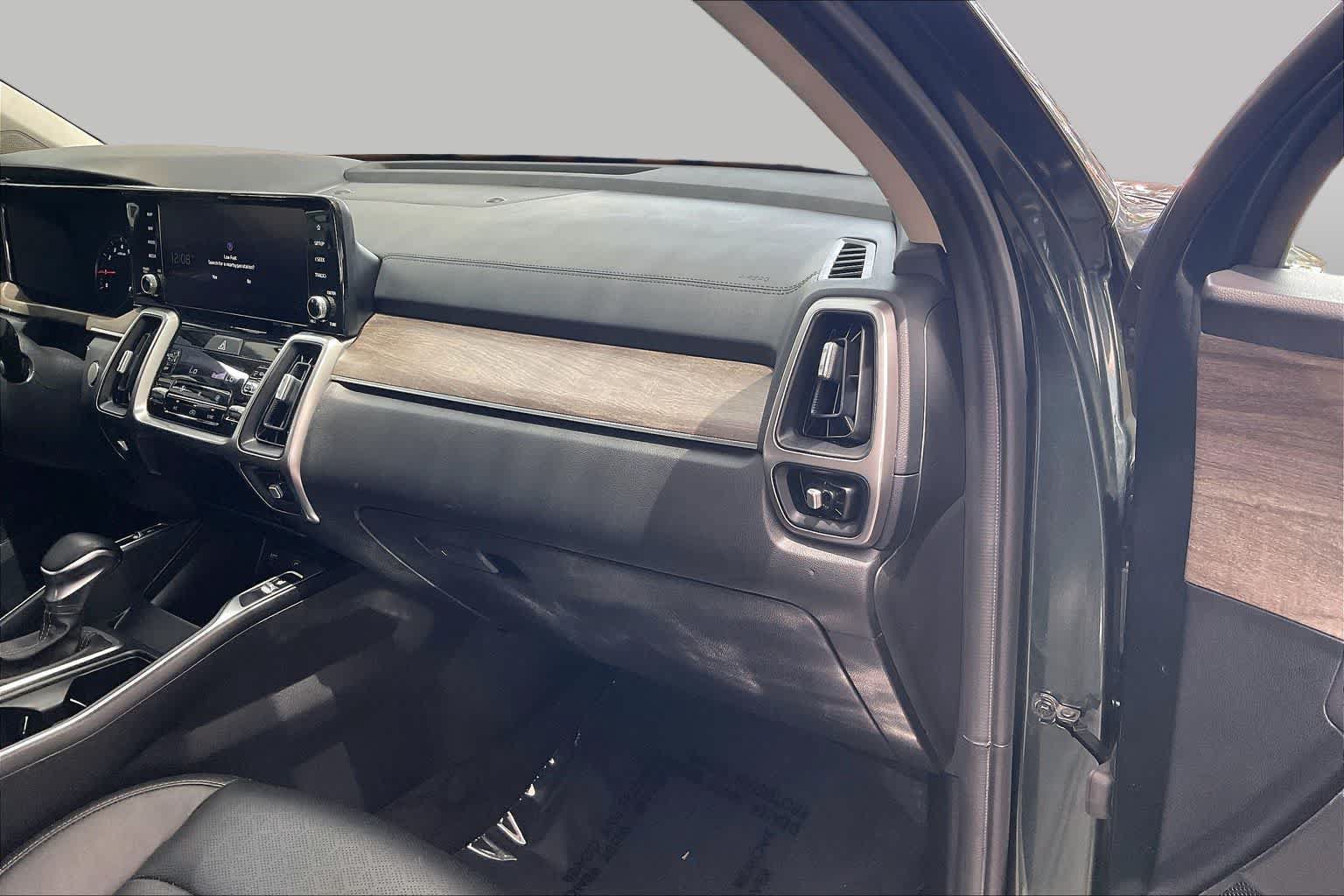 Used 2023 Kia Sorento X-Line EX AWD/4WD image 19