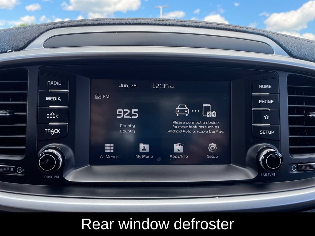 Used 2019 Kia Sorento S AWD/4WD image 11