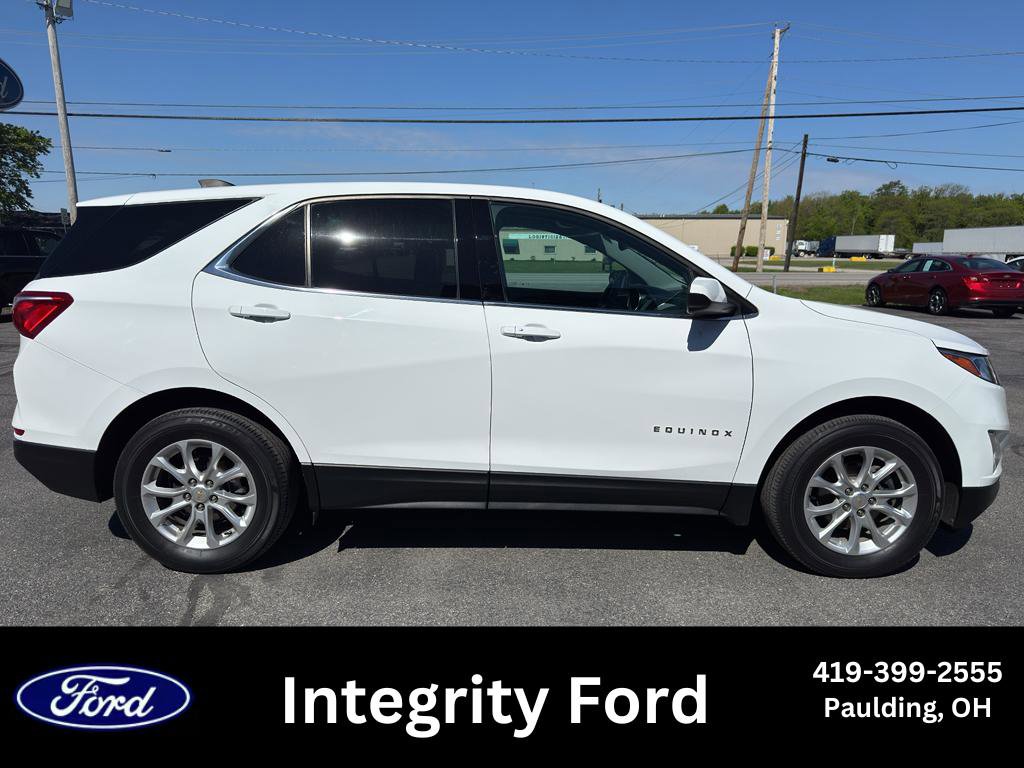 Used 2020 Chevrolet Equinox LT w/ LPO, Floor Liner Package AWD/4WD image 1