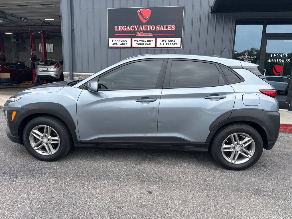 Used 2020 Hyundai Kona SE FWD image 2
