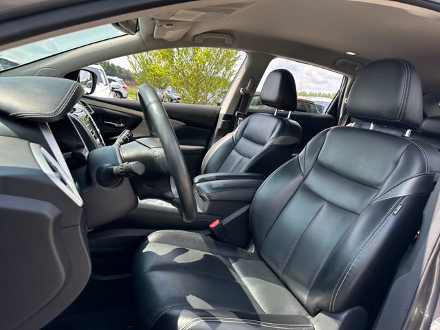 Used 2018 Nissan Murano SL w/ Midnight Edition Package FWD image 12