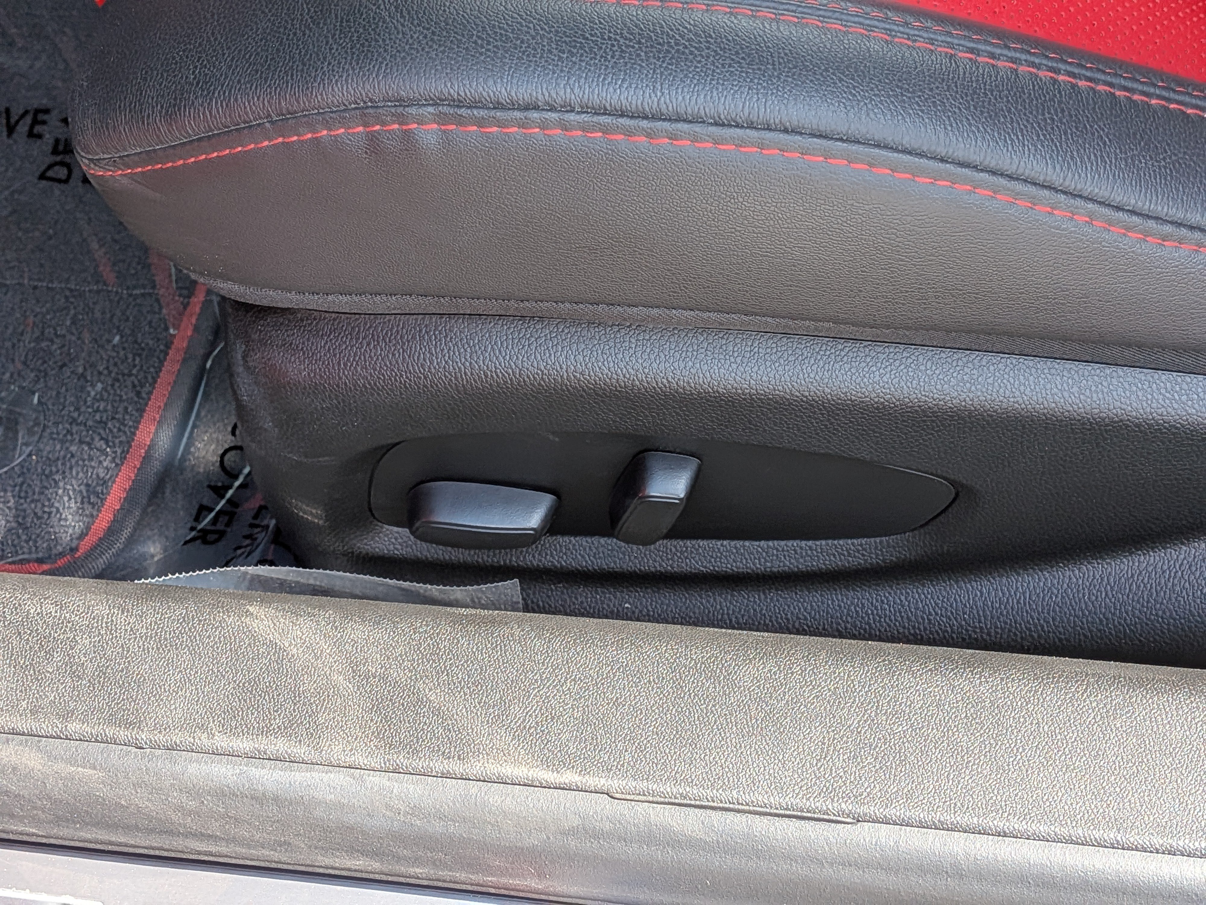 Used 2022 Chevrolet Camaro SS RWD image 19