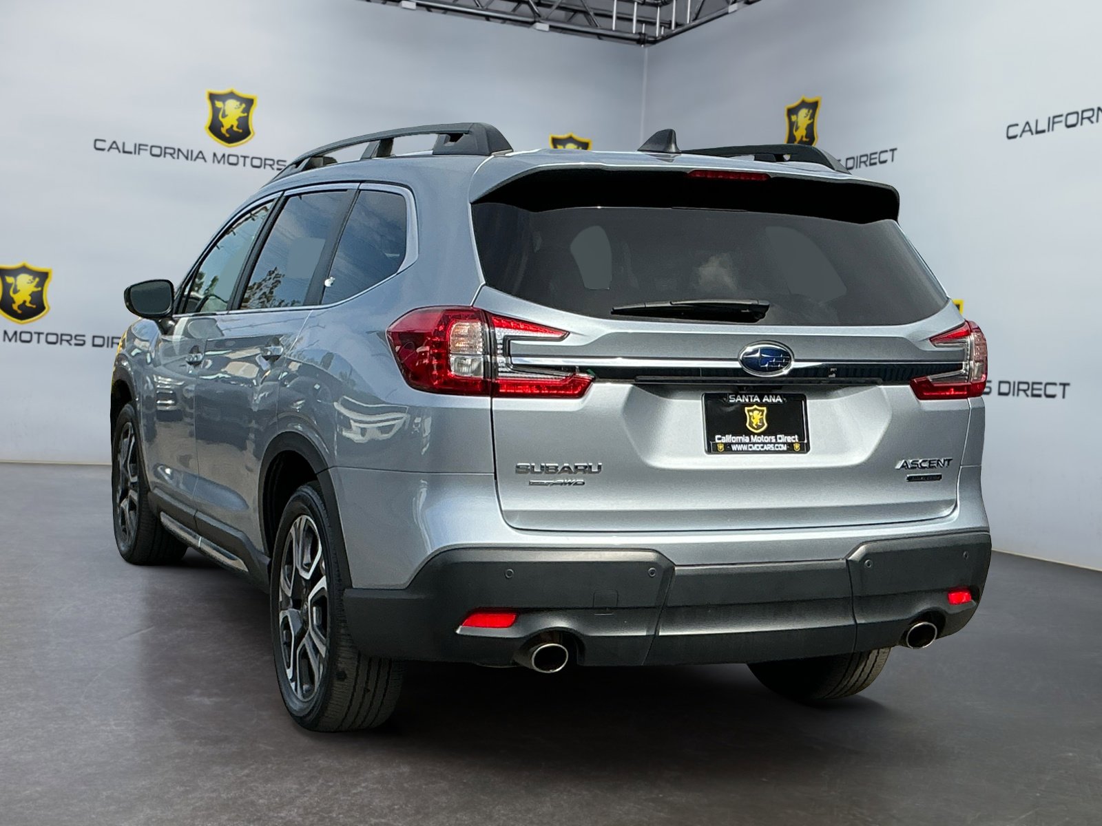 Used 2024 Subaru Ascent Limited w/ Technology Package image 7