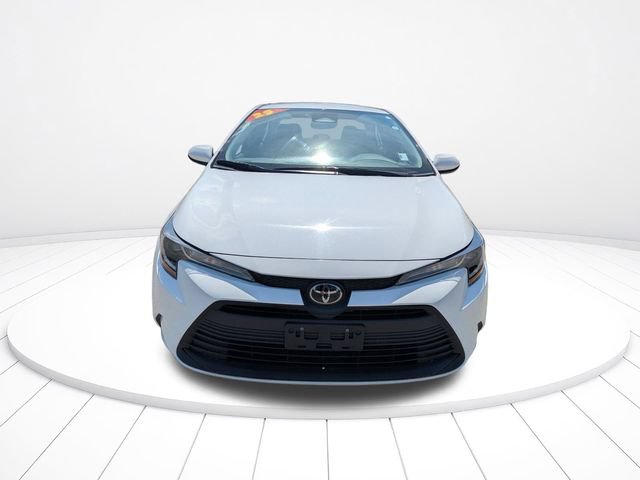 Used 2023 Toyota Corolla LE FWD image 9