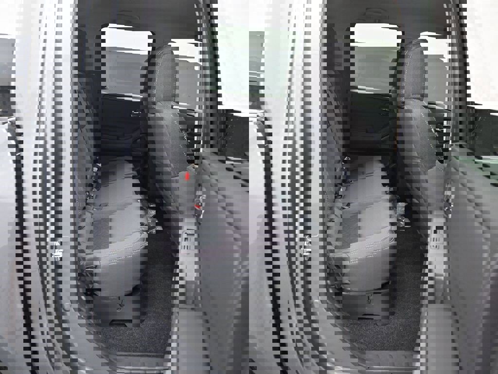 New 2026 Nissan Frontier SV w/ Tow Package image 24