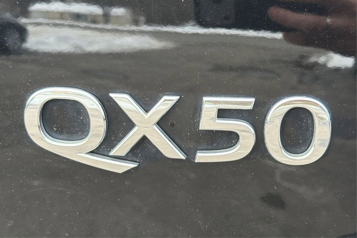 Used 2017 INFINITI QX50 AWD image 26