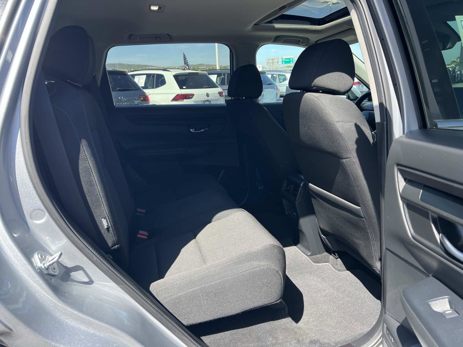 Certified 2025 Honda CR-V EX image 30