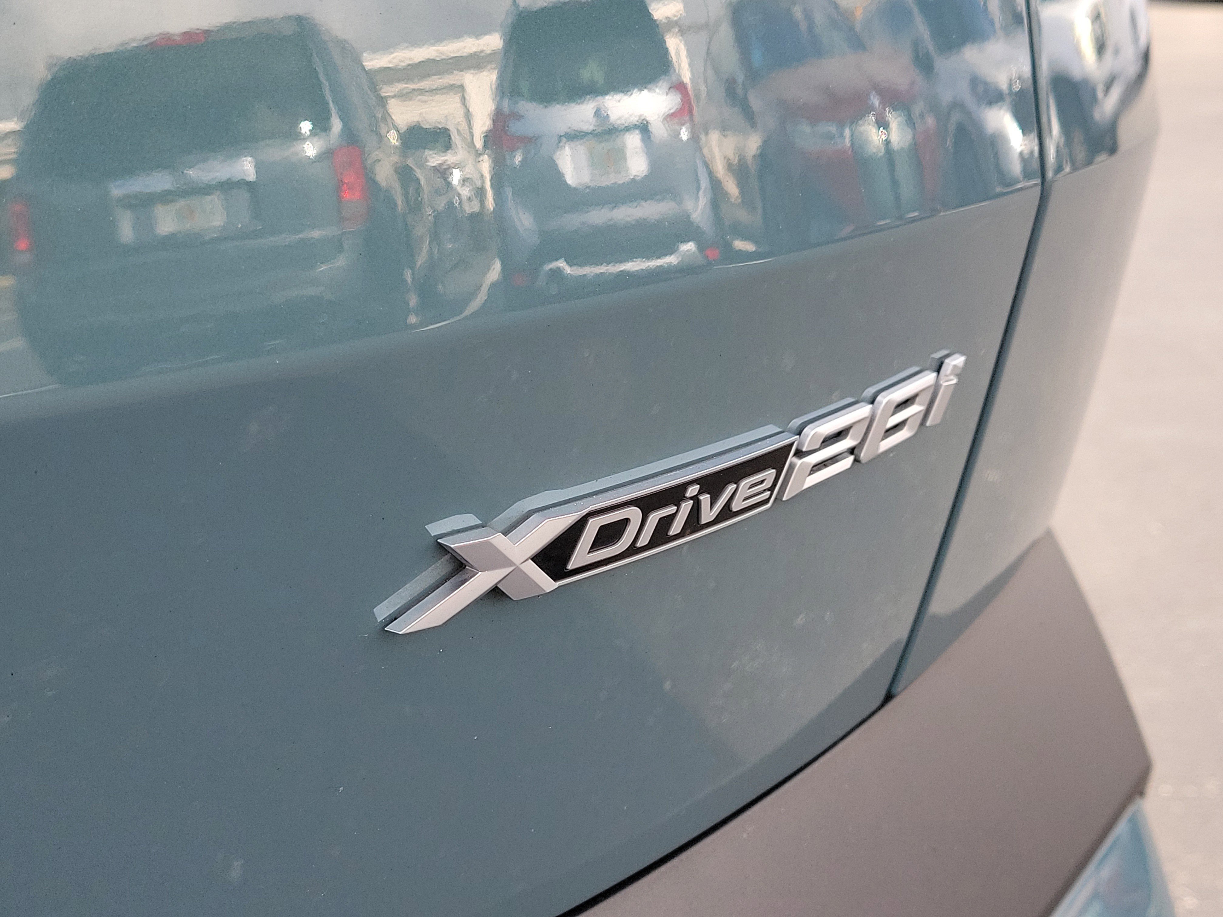 Used 2025 BMW X2 xDrive28i image 6