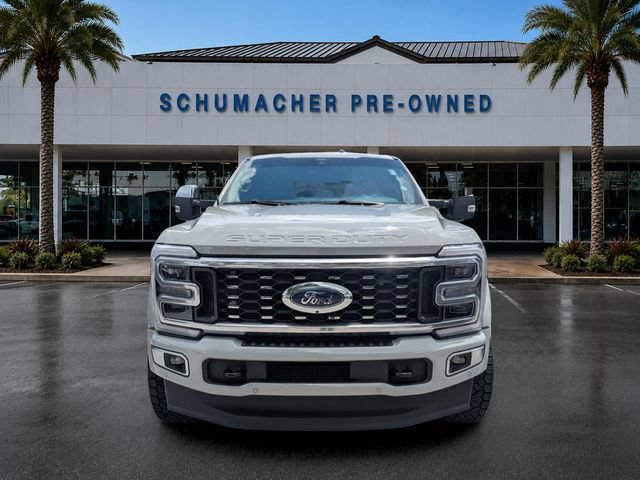 Used 2025 Ford F450 Platinum w/ Platinum Plus Package AWD/4WD image 2