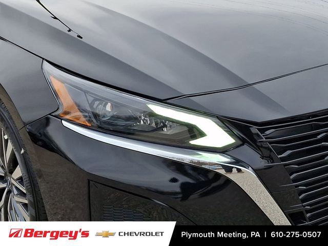 Used 2025 Nissan Altima 2.5 SV image 11