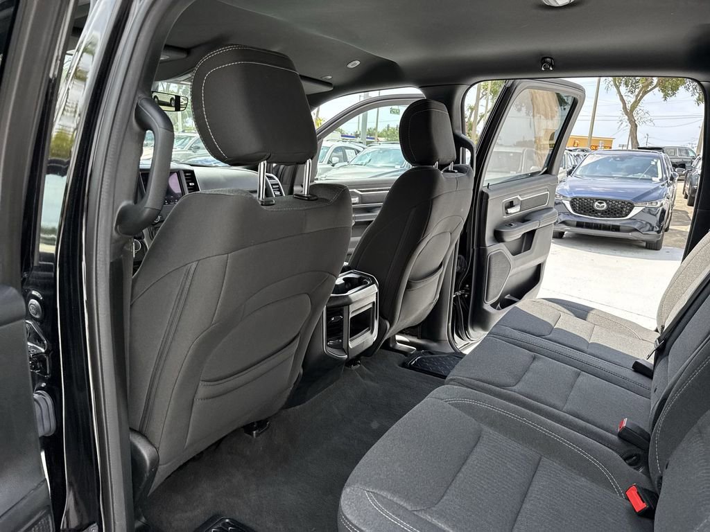 Used 2020 RAM 1500 Big Horn AWD/4WD image 34