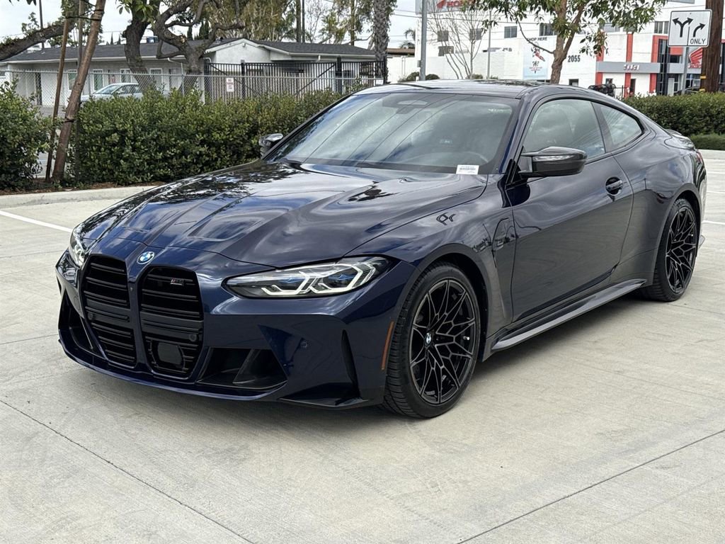 Used 2022 BMW M4 xDrive Competition w/ M Carbon Exterior Package AWD/4WD image 7