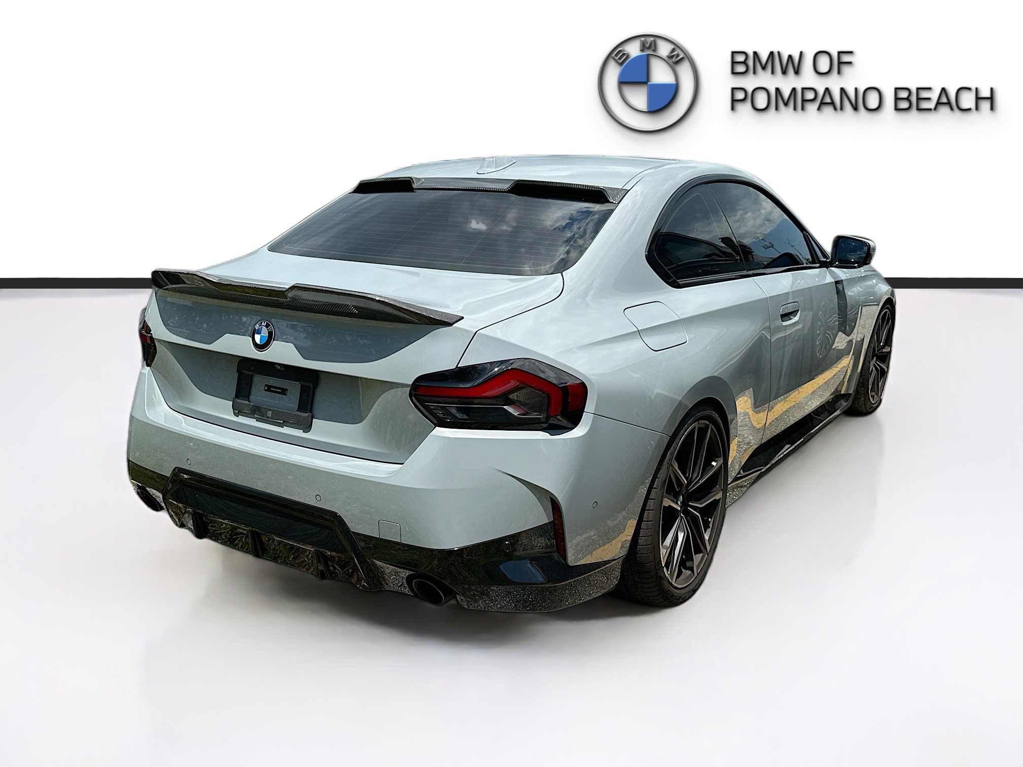 Used 2024 BMW 230i Coupe w/ Premium Package RWD image 6