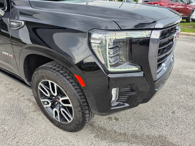 Used 2024 GMC Yukon XL AT4 w/ AT4 Premium Plus Package AWD/4WD image 11