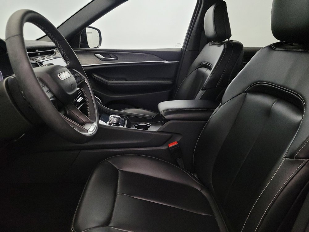 Used 2024 Jeep Grand Cherokee Limited 4xe image 17