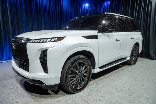 Used 2025 INFINITI QX80 Autograph