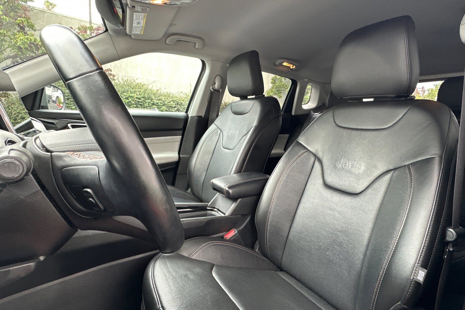 Used 2022 Jeep Compass Limited w/ Elite Group image 21