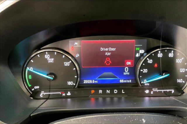 Used 2022 Ford Escape SE FWD image 10