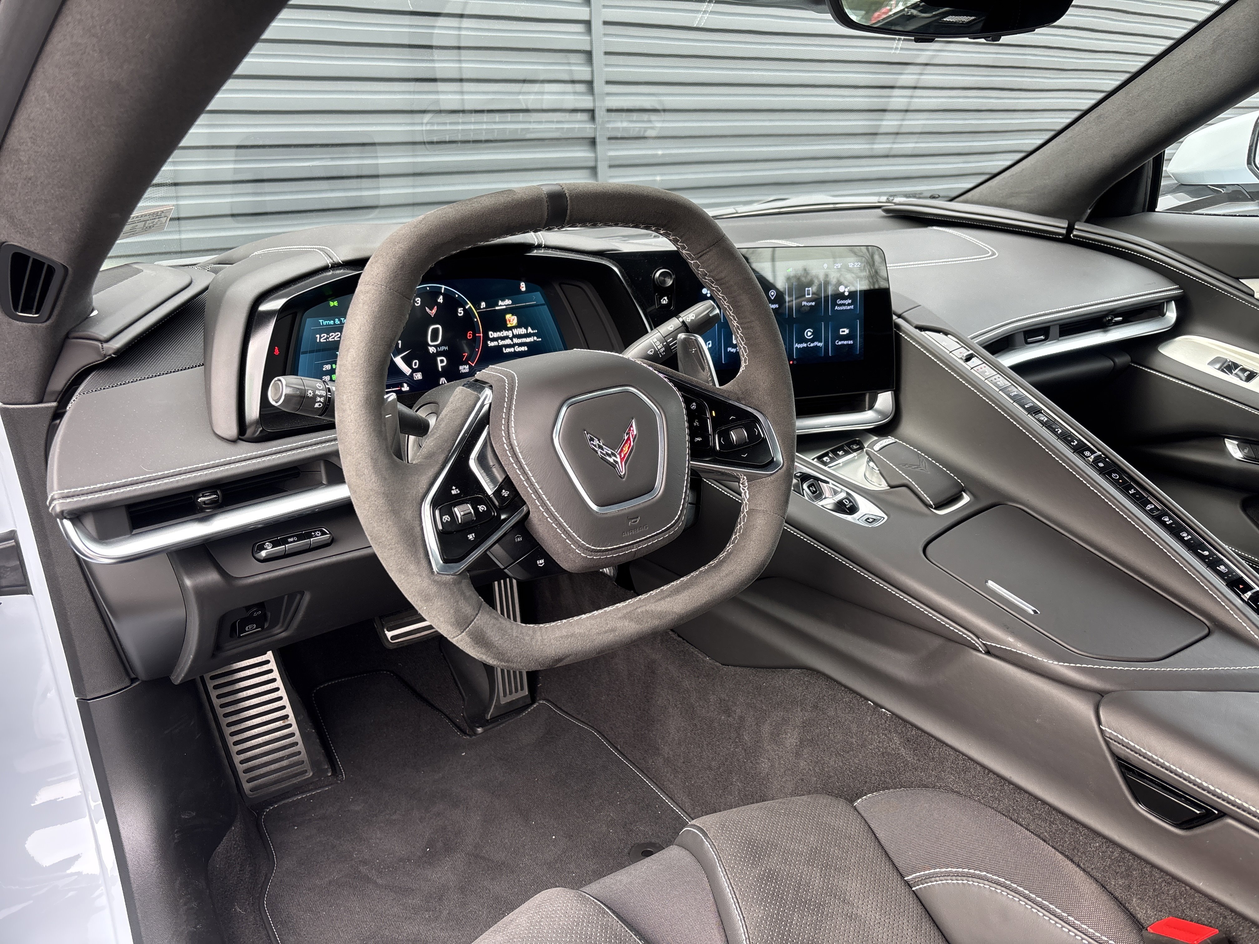 Used 2024 Chevrolet Corvette Stingray Premium Cpe w/ 3LT image 12