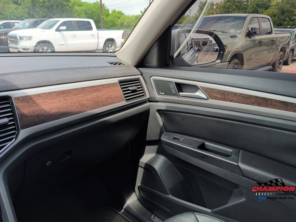 Used 2019 Volkswagen Atlas SEL Premium AWD/4WD image 29