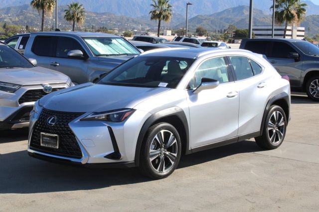 Certified 2025 Lexus UX 300h 300h image 3