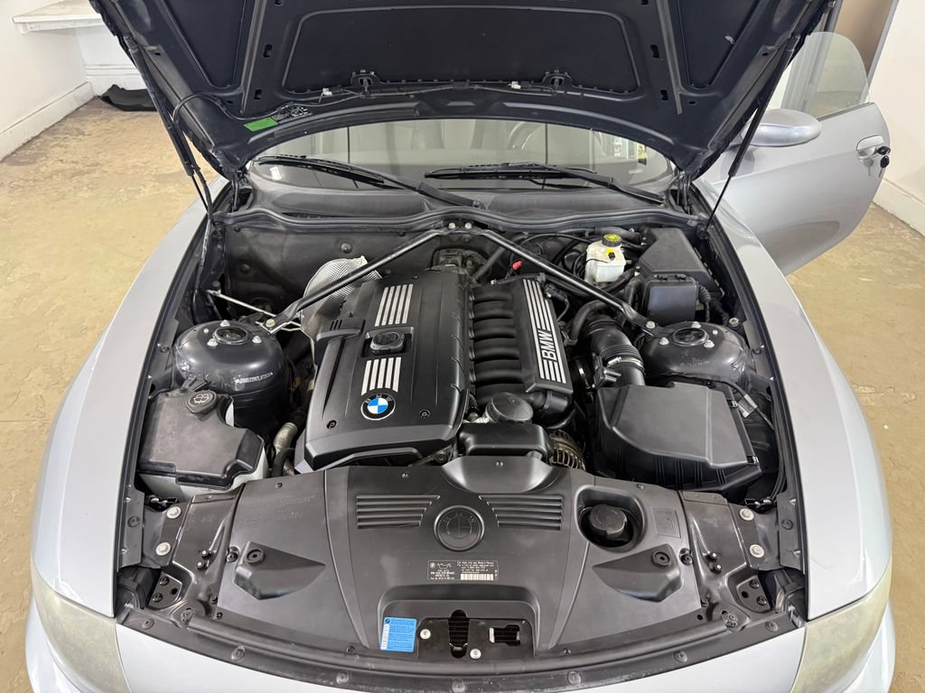 Used 2007 BMW Z4 3.0i RWD image 13