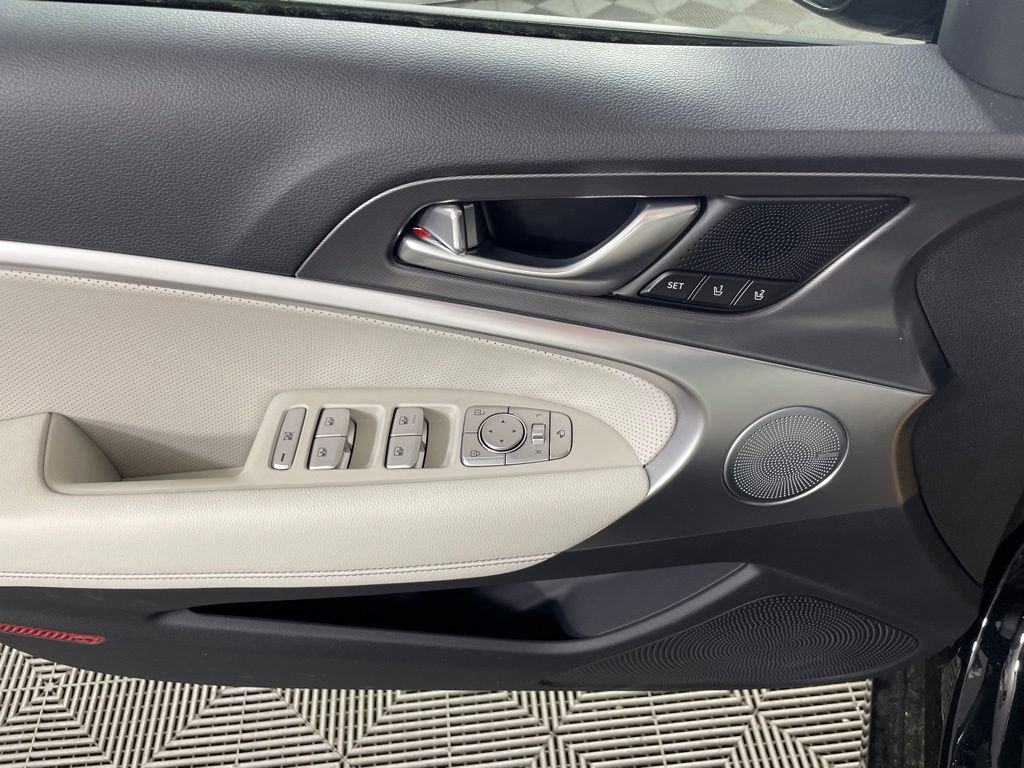 New 2026 Genesis G70 3.3T Sport Prestige AWD/4WD image 16