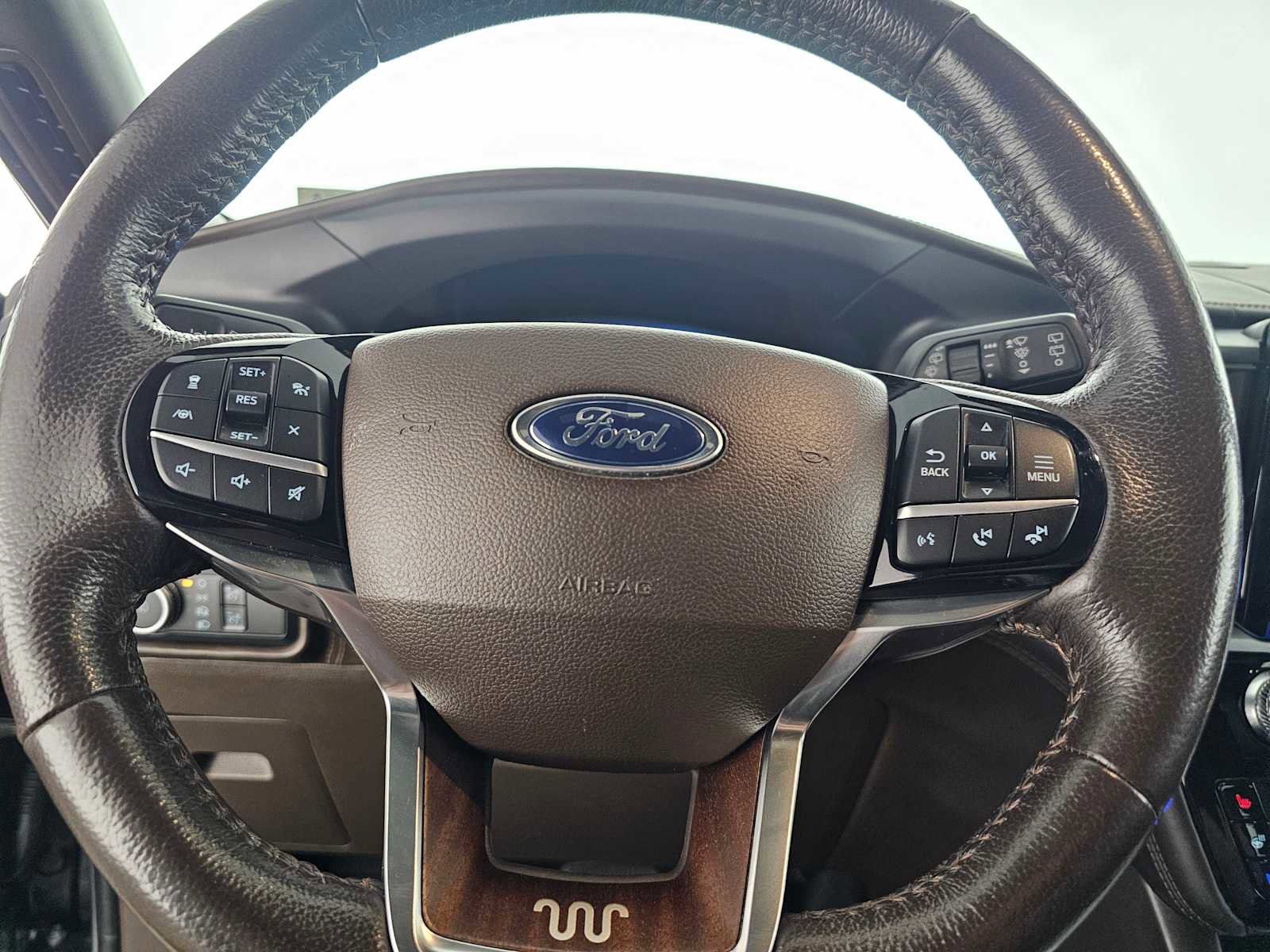 Used 2022 Ford Explorer King Ranch w/ Class IV Trailer Tow Package image 24