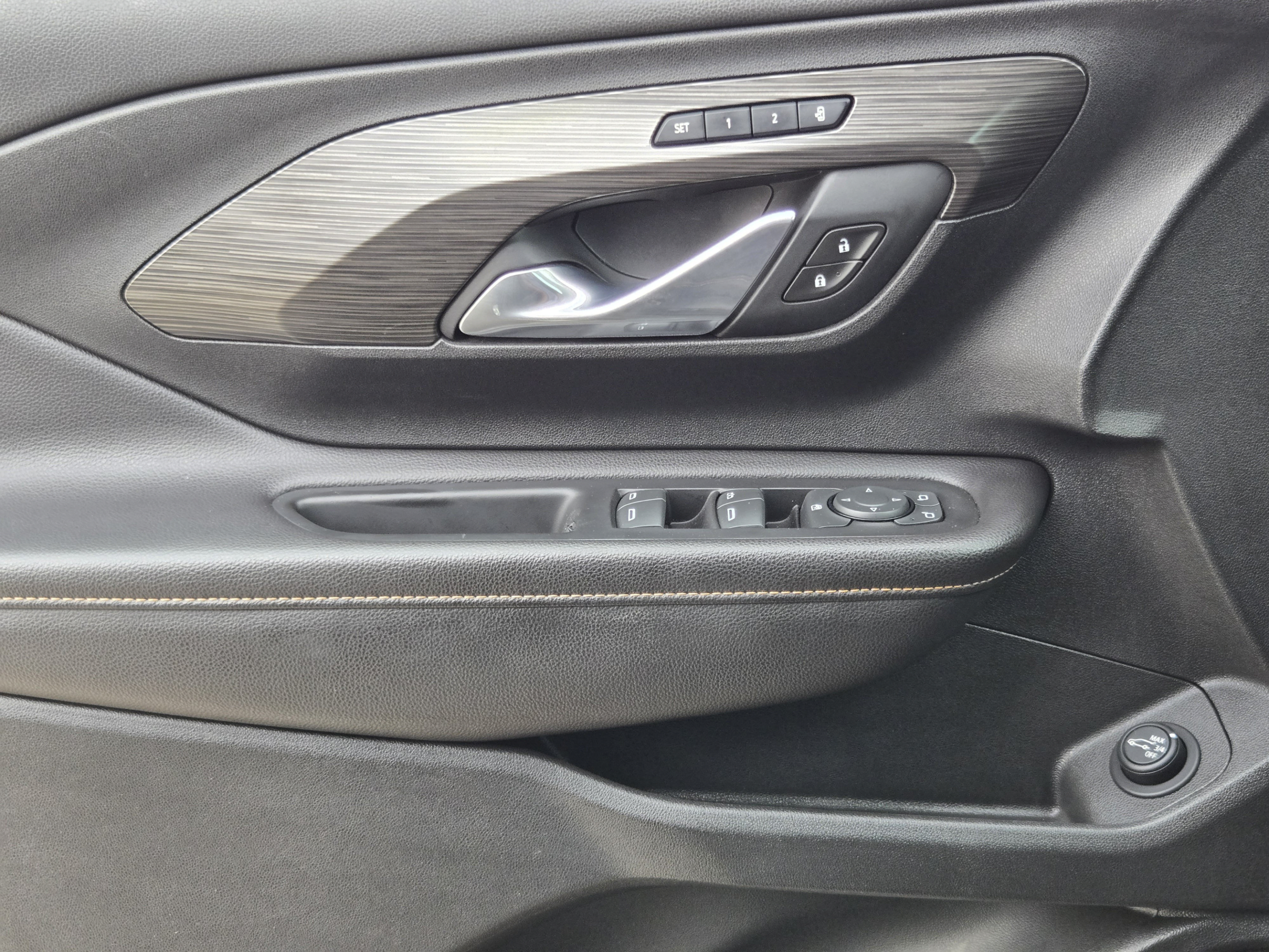 Used 2020 GMC Terrain SLT w/ Preferred Package FWD image 21