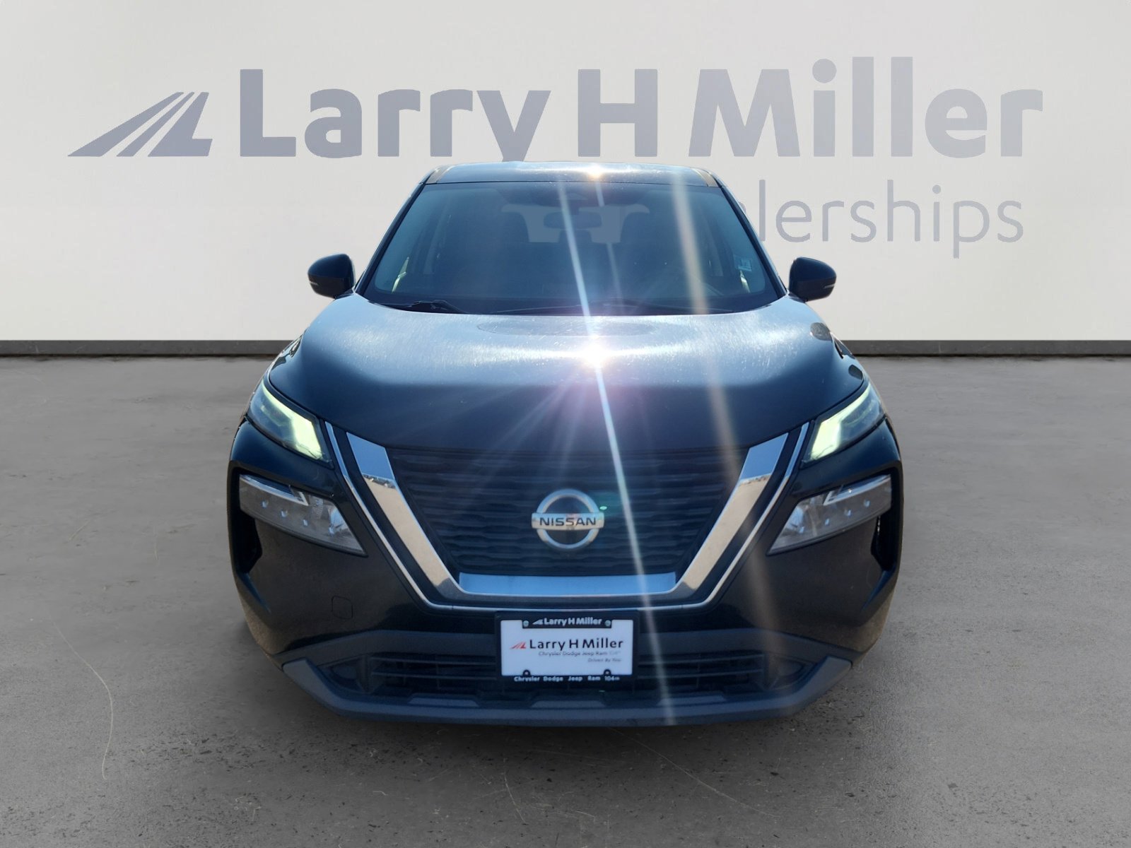 Used 2021 Nissan Rogue SV image 10