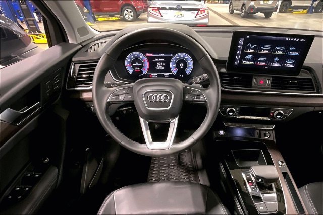 Certified 2024 Audi Q5 2.0T Premium Plus AWD/4WD image 5