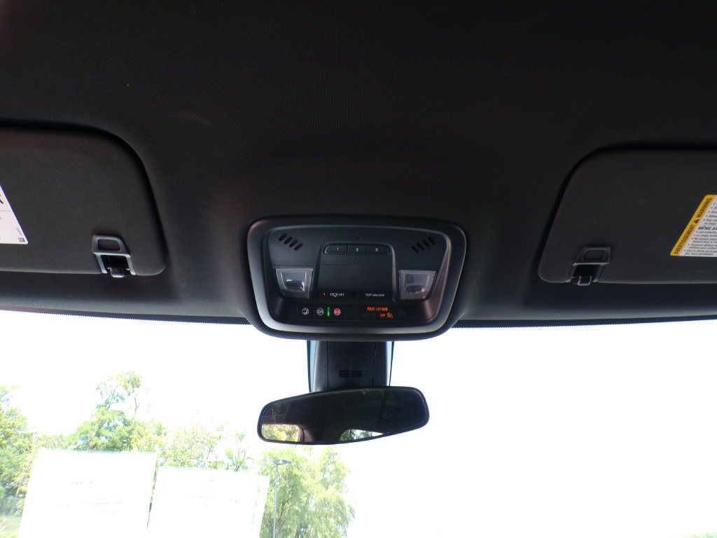 Used 2023 Chevrolet Traverse LT AWD/4WD image 30