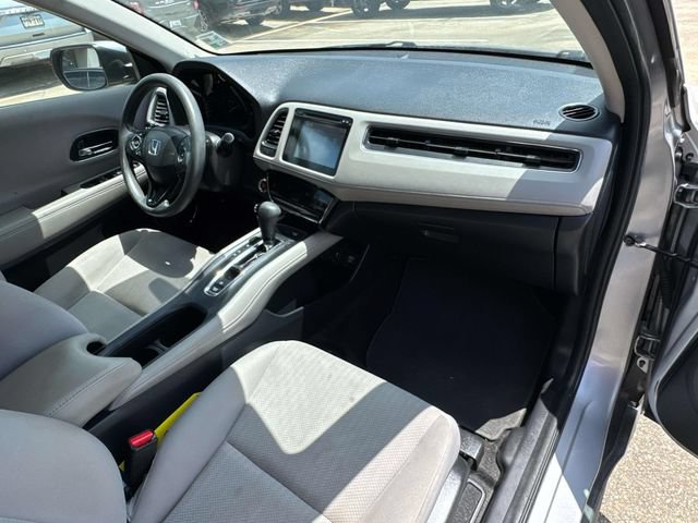 Used 2017 Honda HR-V EX image 14