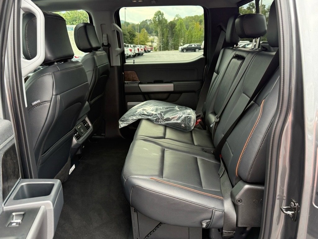 New 2026 Ford F350 Lariat image 15