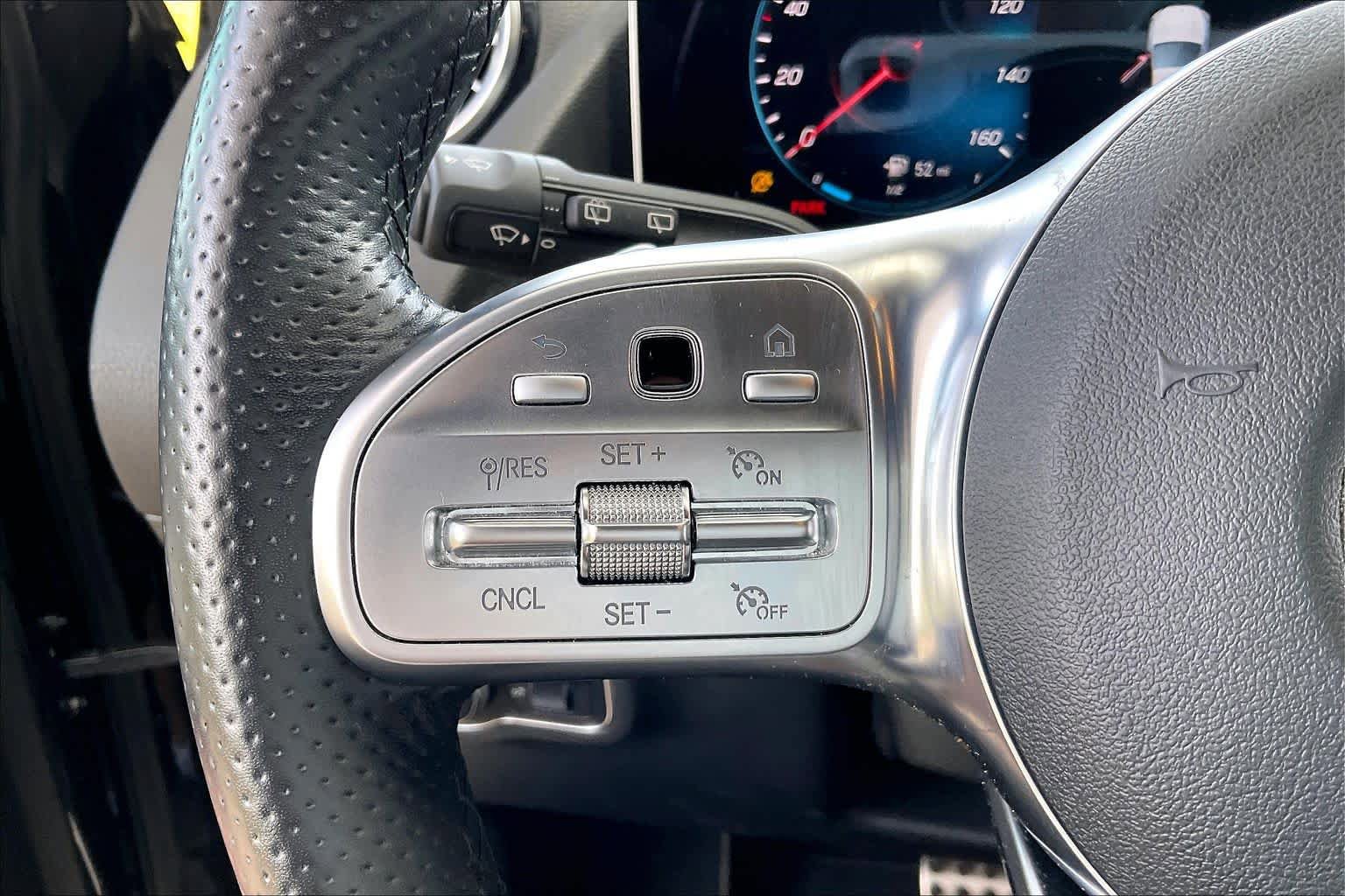 Used 2021 Mercedes-Benz GLA 250 image 23
