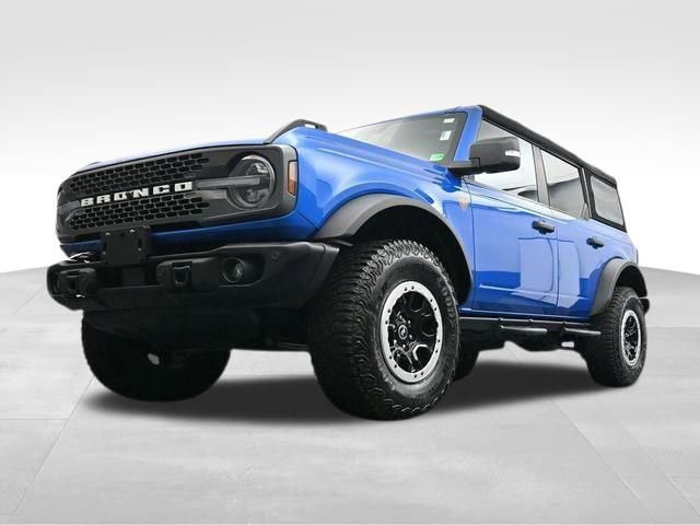 Used 2023 Ford Bronco Badlands image 34