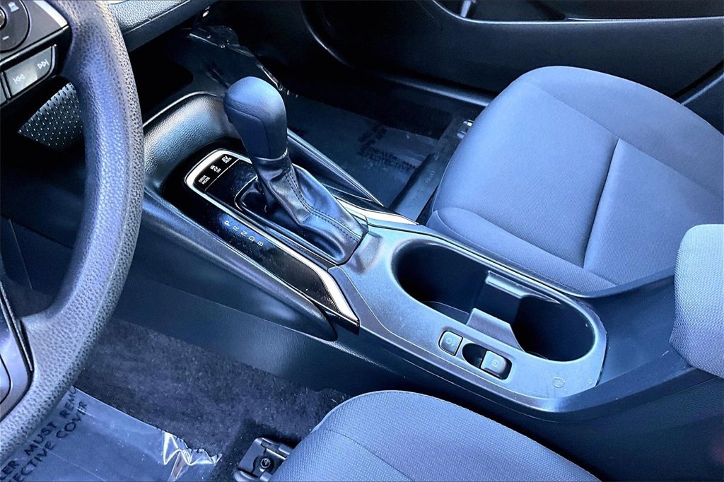 Used 2024 Toyota Corolla LE image 18