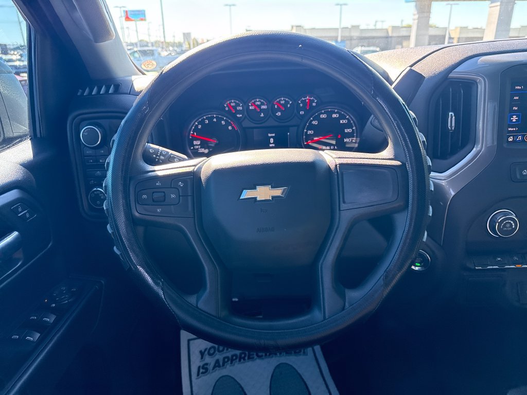 Used 2026 Chevrolet Silverado 1500 Custom w/ Turbomax Blackout Package AWD/4WD image 18