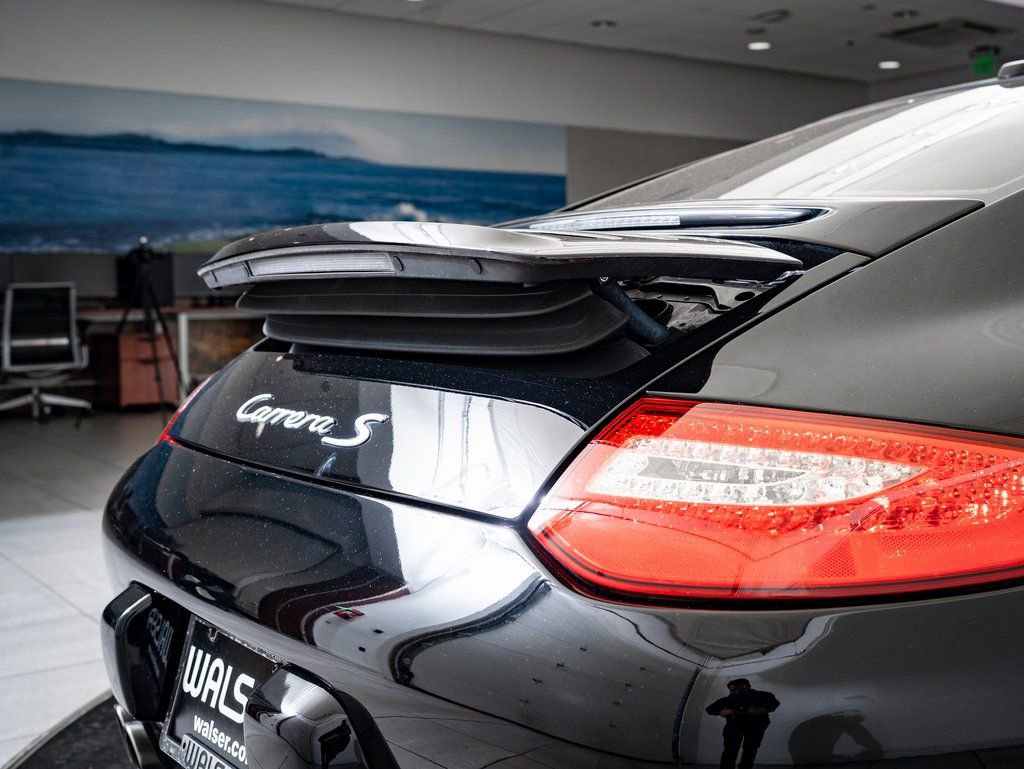 Used 2009 Porsche 911 Carrera S RWD image 21