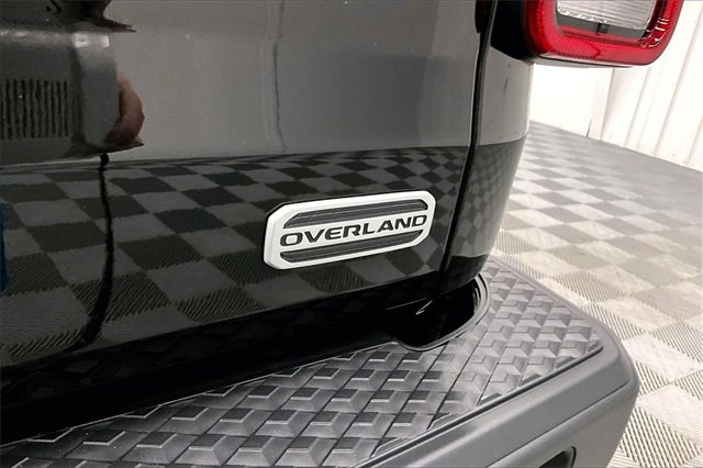 Used 2021 Jeep Gladiator Overland w/ Popular Equipment Package image 8