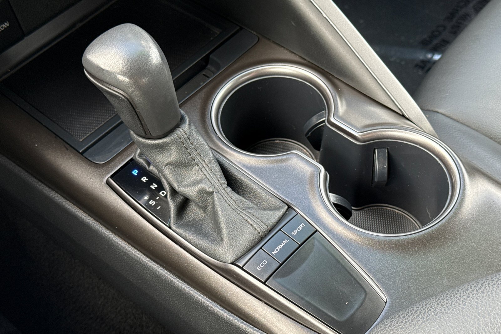 Certified 2024 Toyota Camry SE FWD image 20