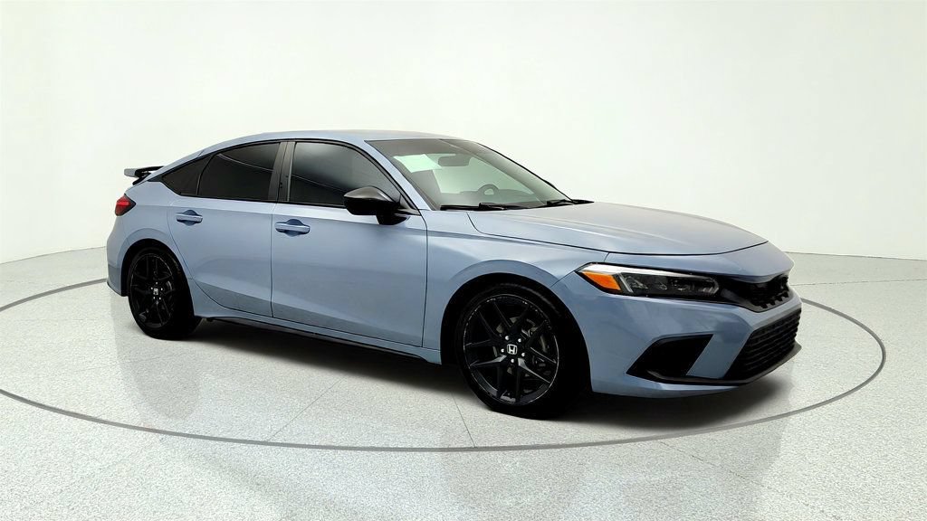 Used 2023 Honda Civic Sport image 3