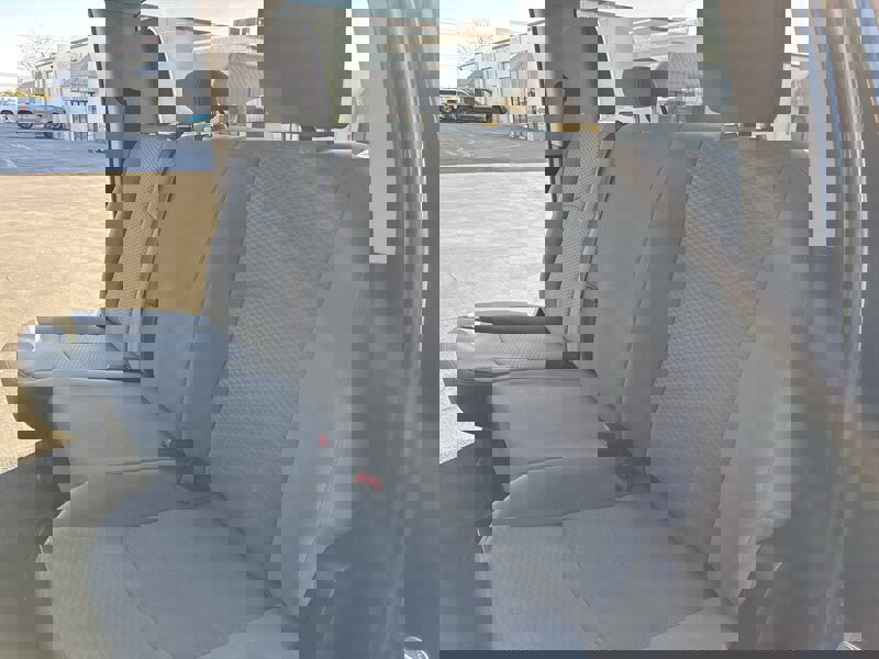 Used 2014 RAM 1500 Express image 30