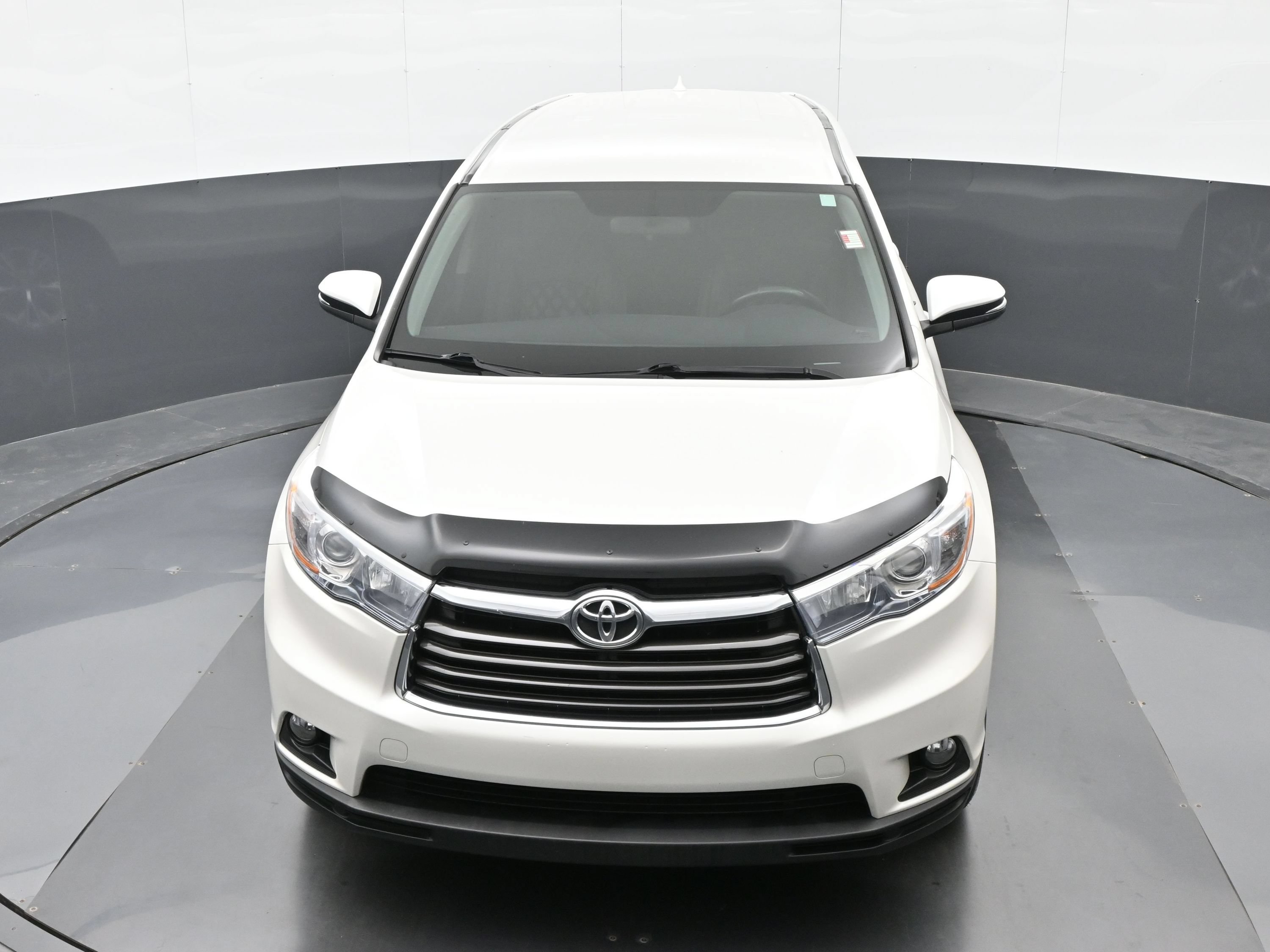 Used 2015 Toyota Highlander Plus AWD/4WD image 37
