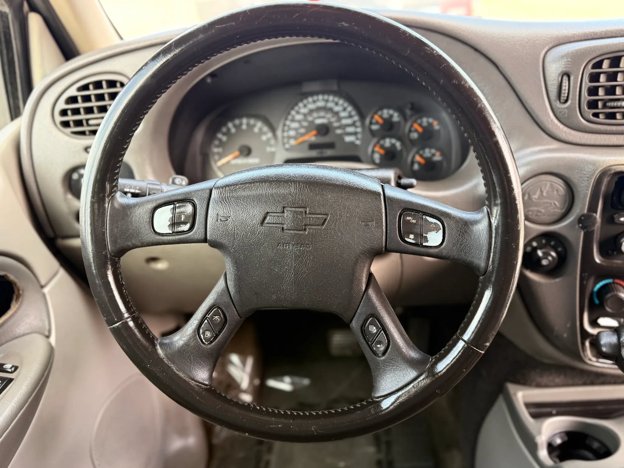 Used 2003 Chevrolet TrailBlazer LT w/ Preferred Equipment Group RWD image 24