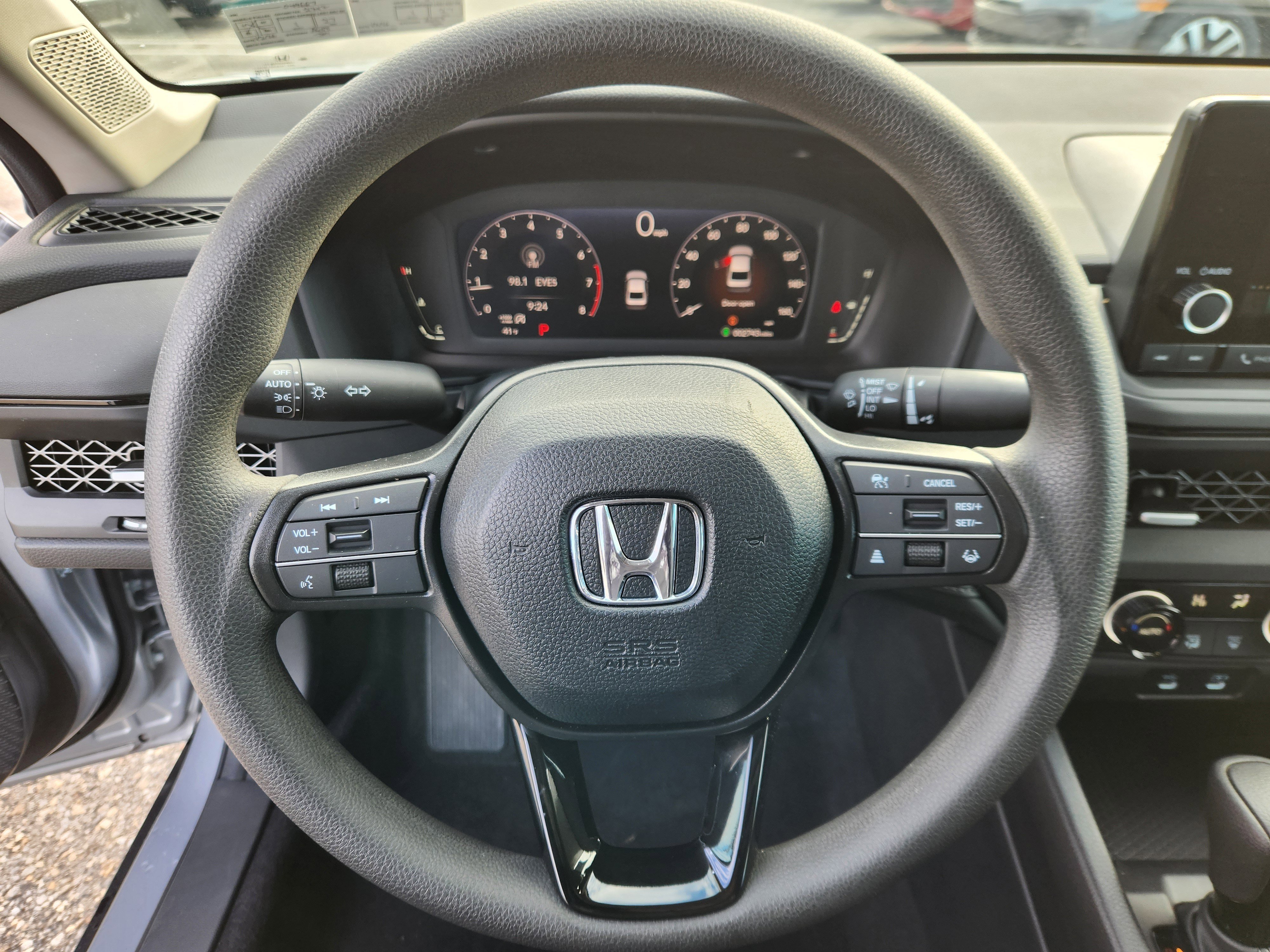 Certified 2025 Honda Accord SE image 9